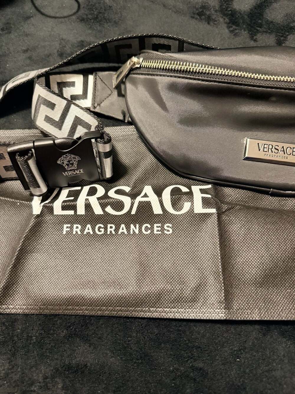 Versace Fragrances Black Nylon Belt Bag Fanny Pack with Greek Key Strap - Picture 3 of 6
